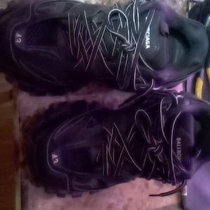 Size 10 old black Balenciaga shoes